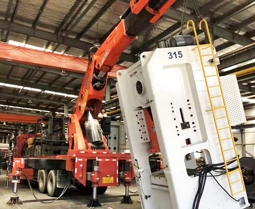 都匀提升工作效率，选择优质折臂吊租赁服务