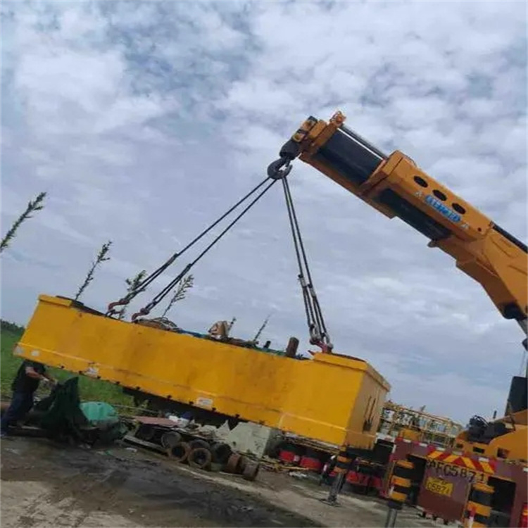 都匀随车吊吊集装箱怎么吊